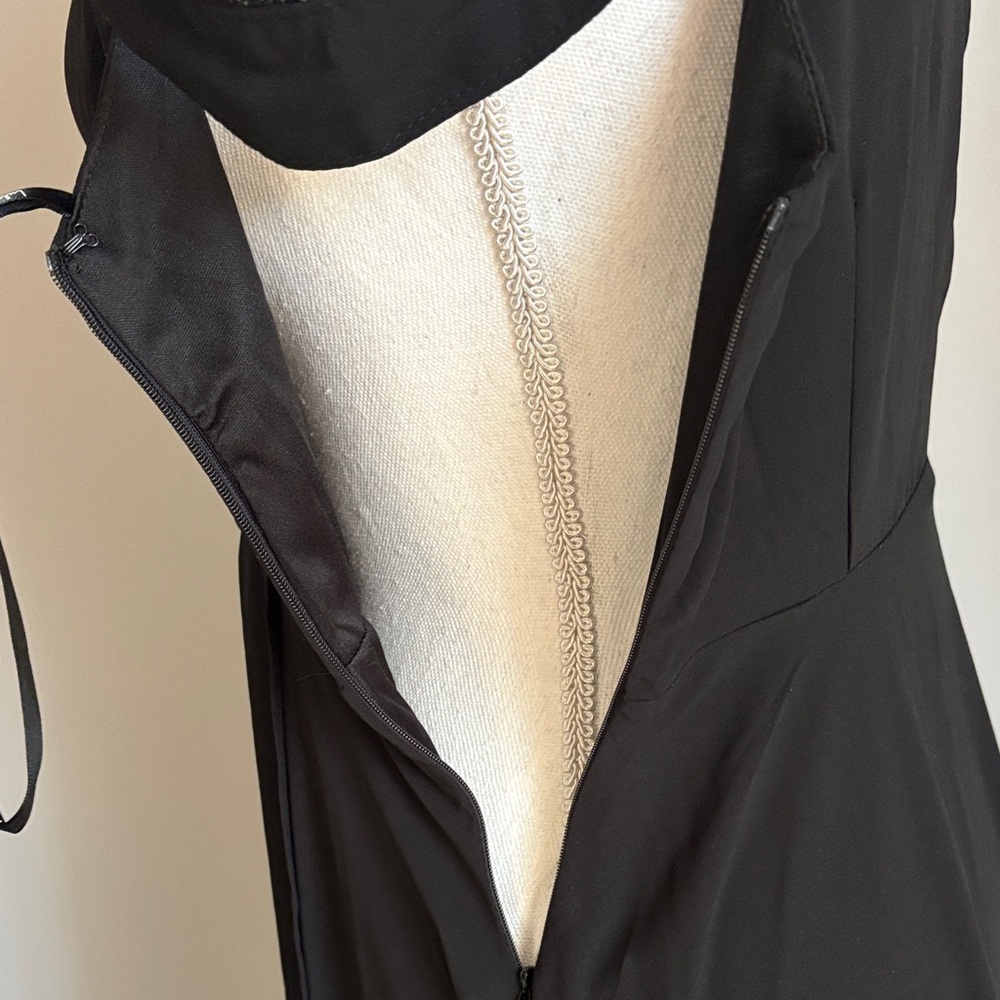 Lulus Black Lace-Trim V-Neck Women's Dress - Picture 6 of 7